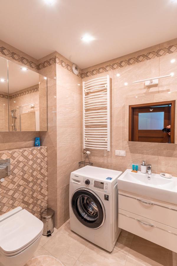 Wroclawska Comfort Apartment Krakau Buitenkant foto